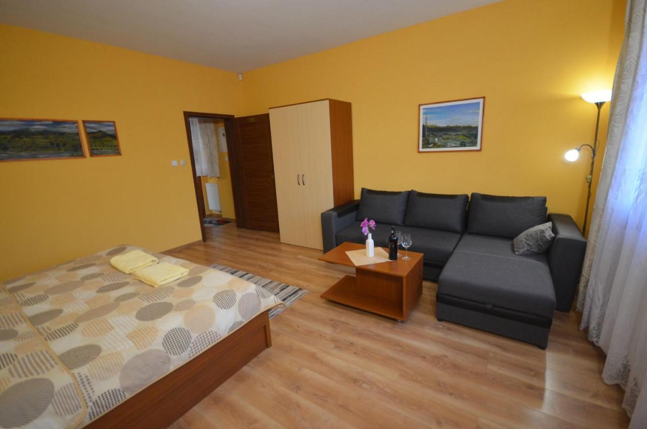 Apartmany Best I. Besenova Exterior photo