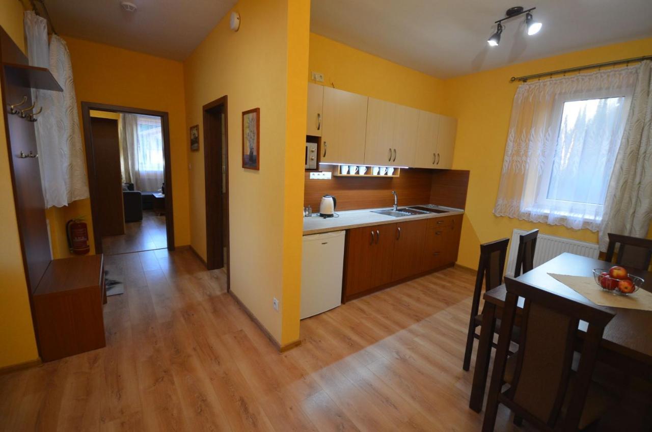 Apartmany Best I. Besenova Exterior photo
