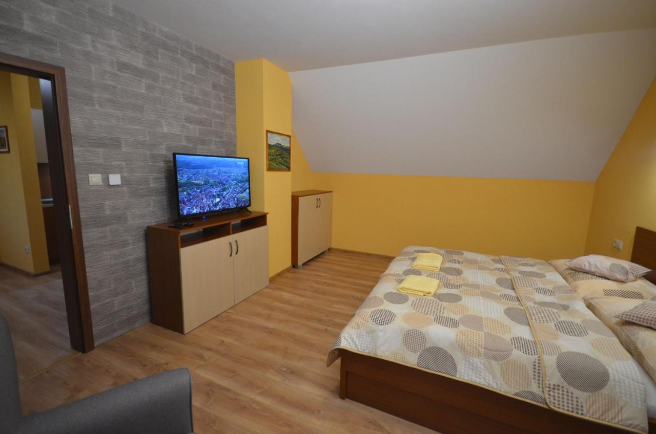 Apartmany Best I. Besenova Exterior photo
