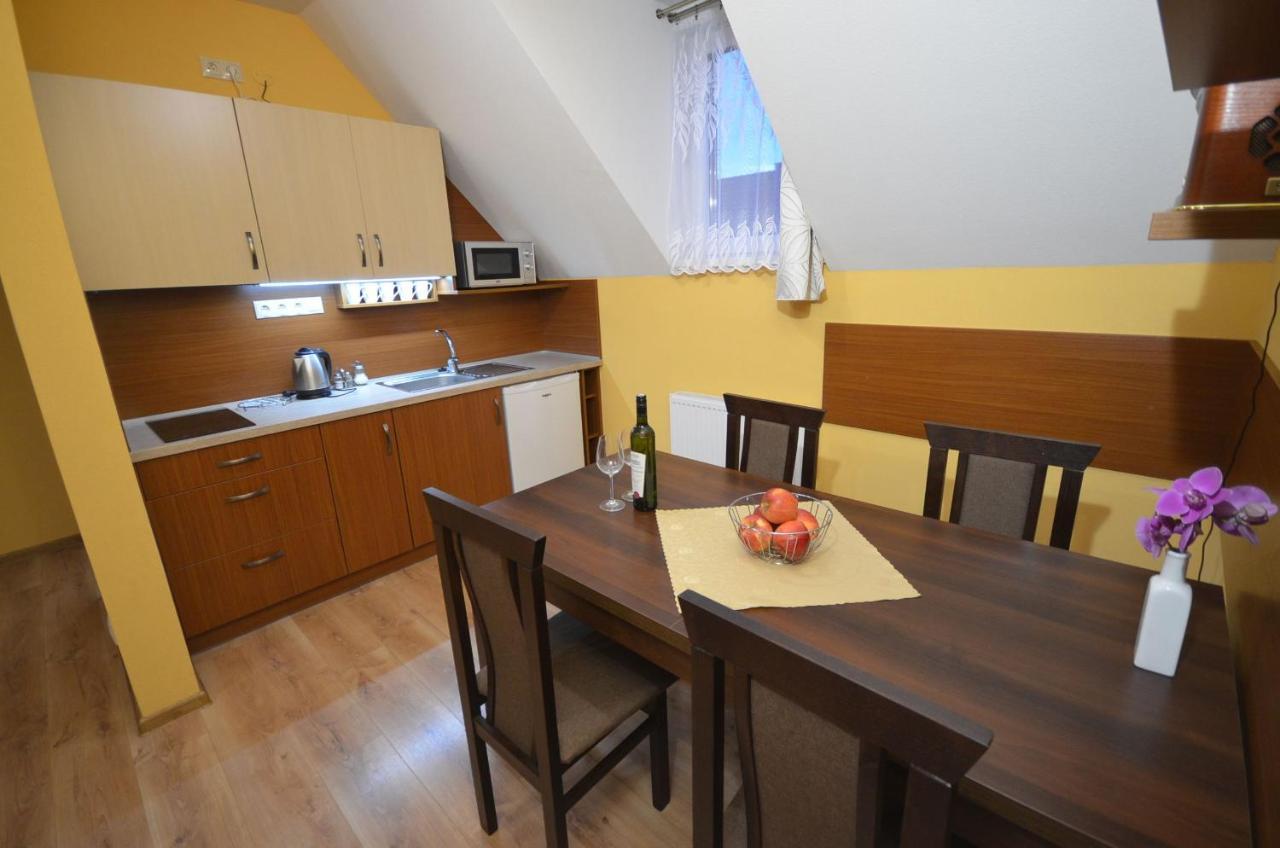 Apartmany Best I. Besenova Exterior photo